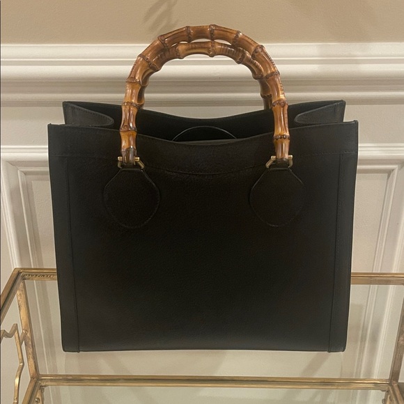 Gucci Diana Black Leather Bamboo Tote Bag - Picture 13 of 17